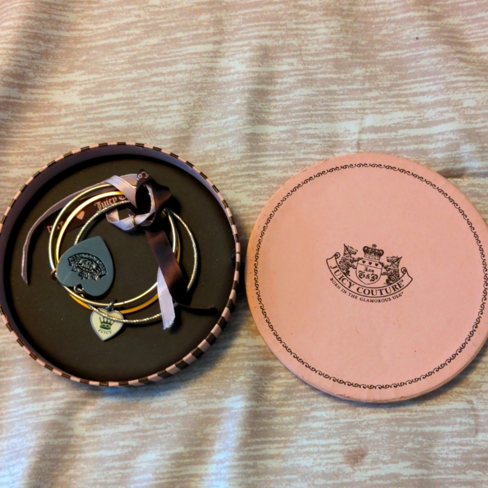 Juicy couture Bracelet set of 3